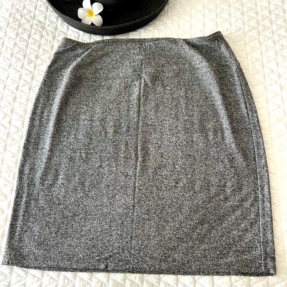 NWT J Jill Wearever Collection Smooth Fit Pencil Skirt Medium
